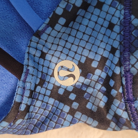 Lululemon - Free To Be Bra - Wild - Size 6 - Picture 3 of 3